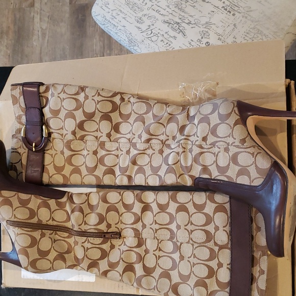 EUC Coach signature logo tall boot 6 - Picture 2 of 9